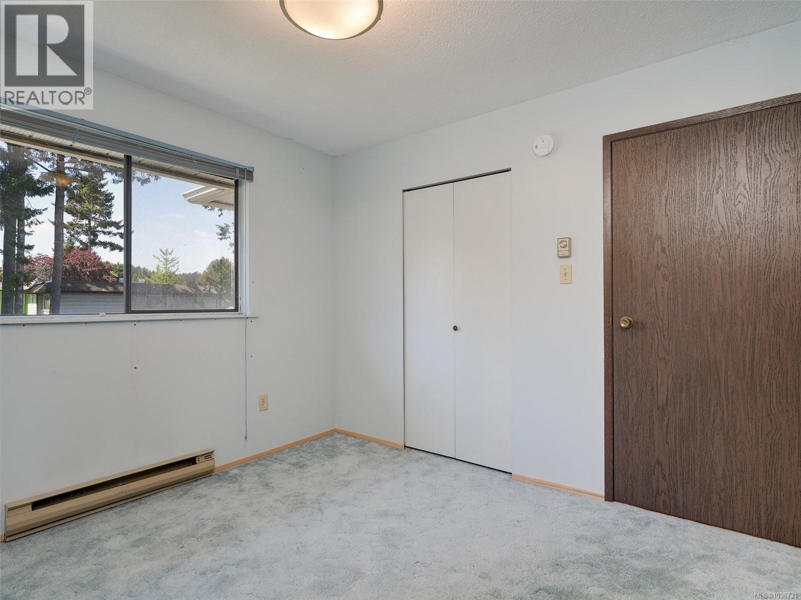 #2 1010 Ellery St - 17