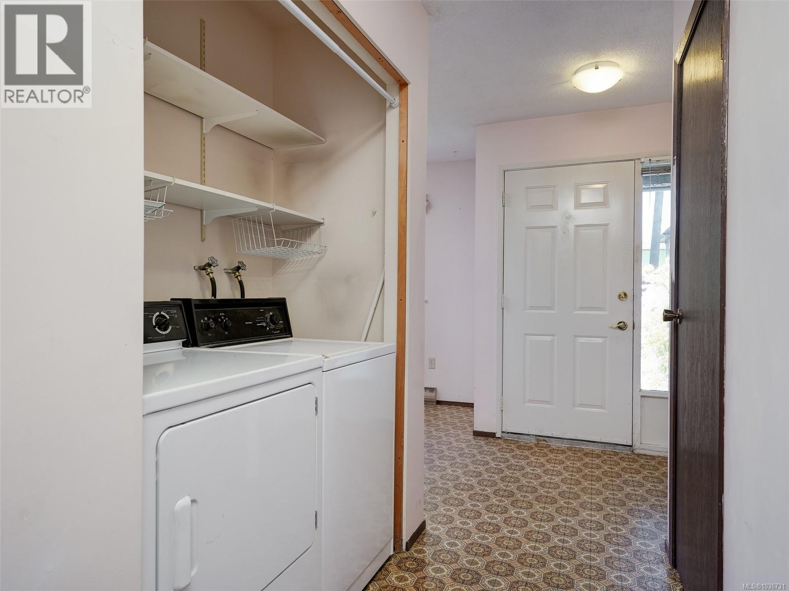 #2 1010 Ellery St - 21