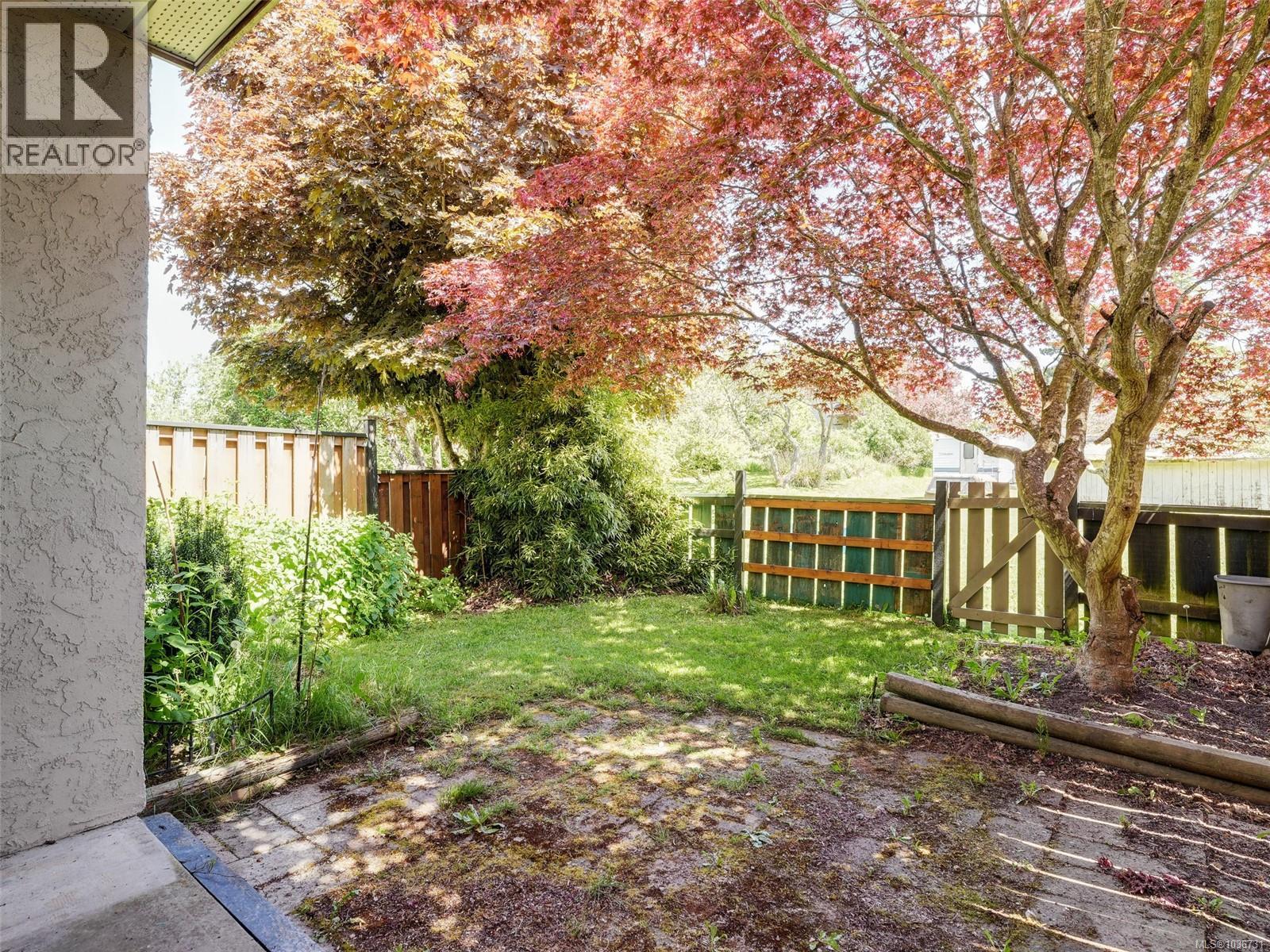 #2 1010 Ellery St - Image 3