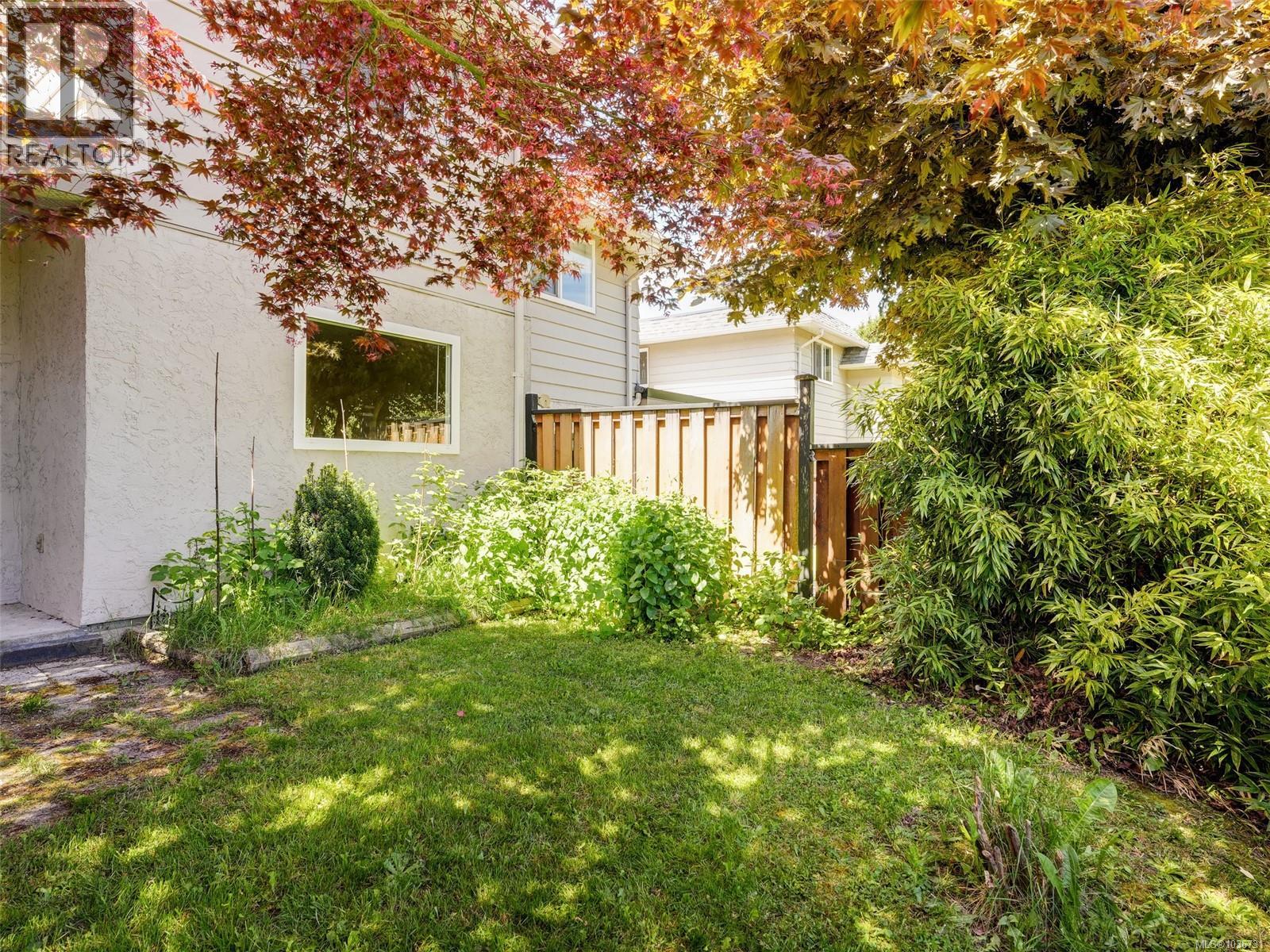 #2 1010 Ellery St - 4