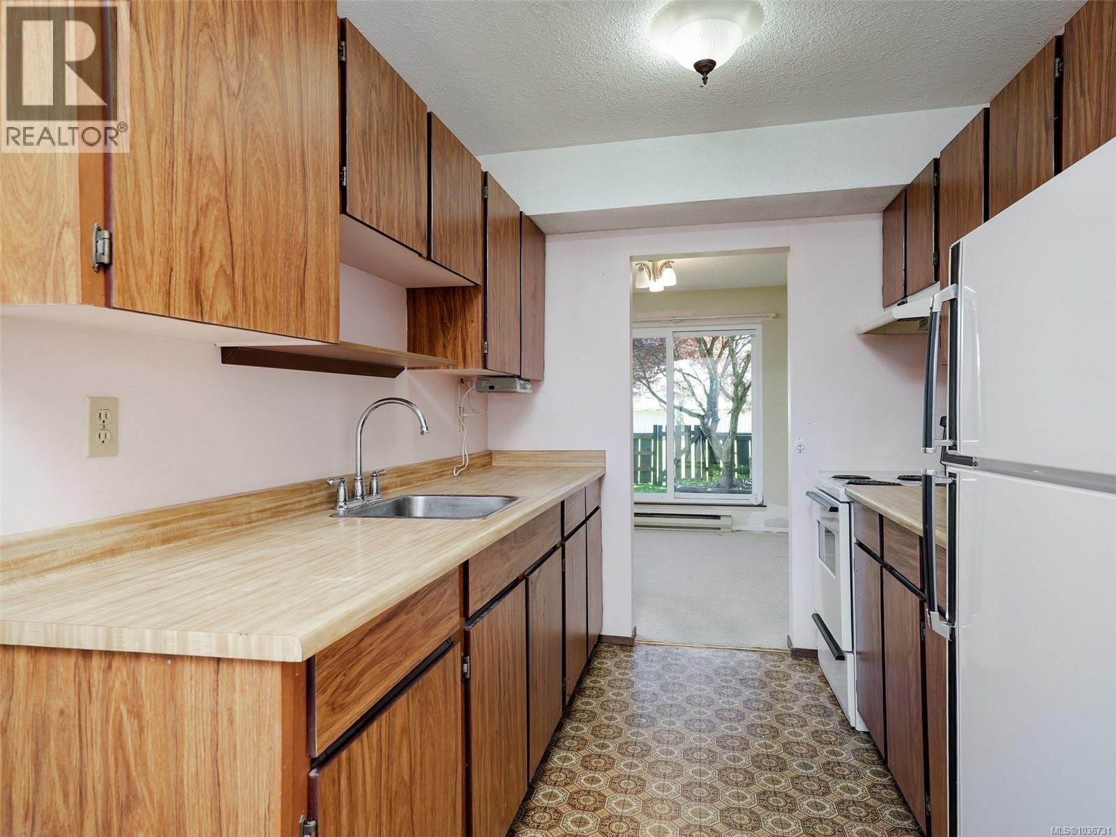 #2 1010 Ellery St - 5