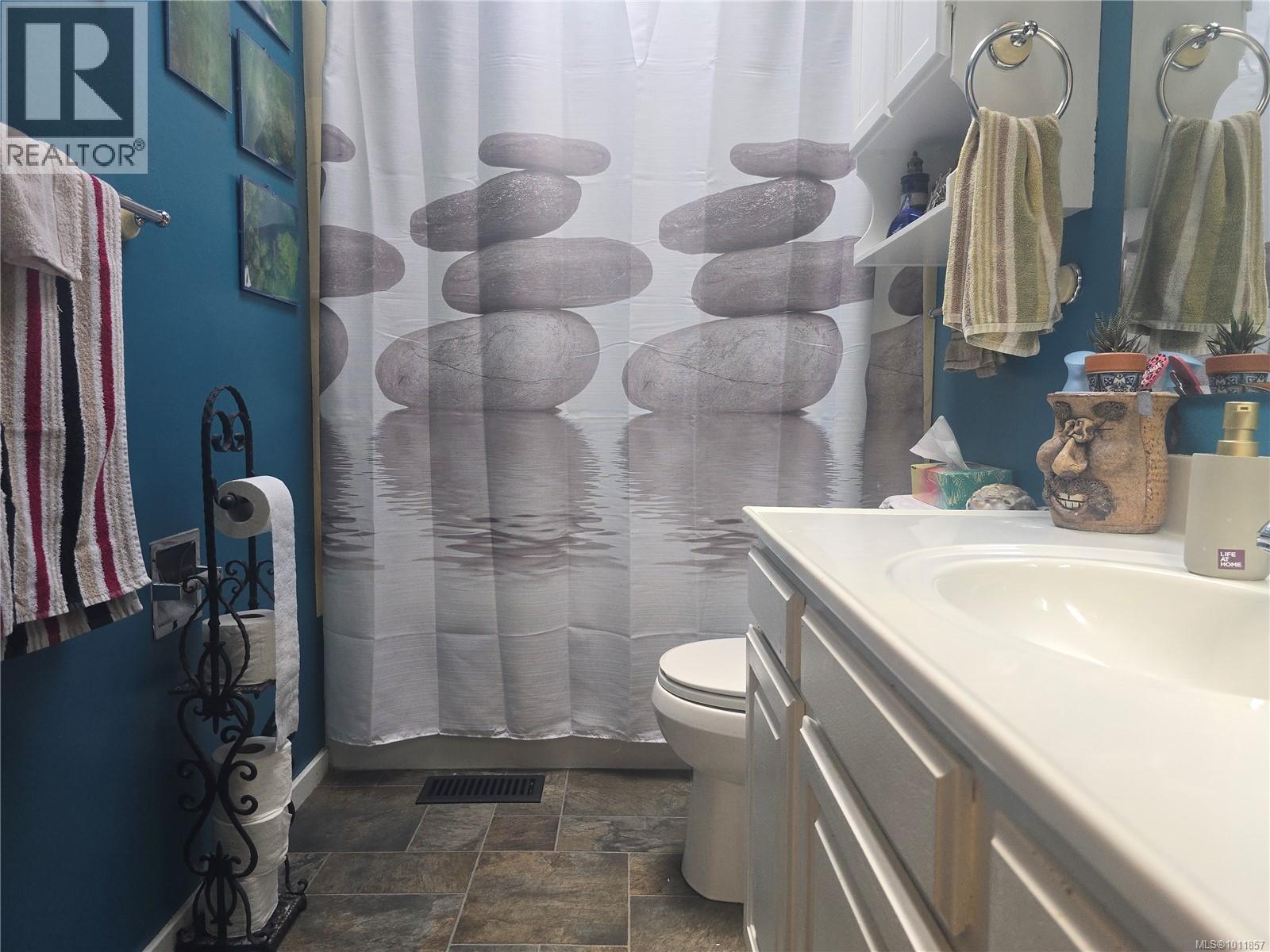 170 Seaview St - 55