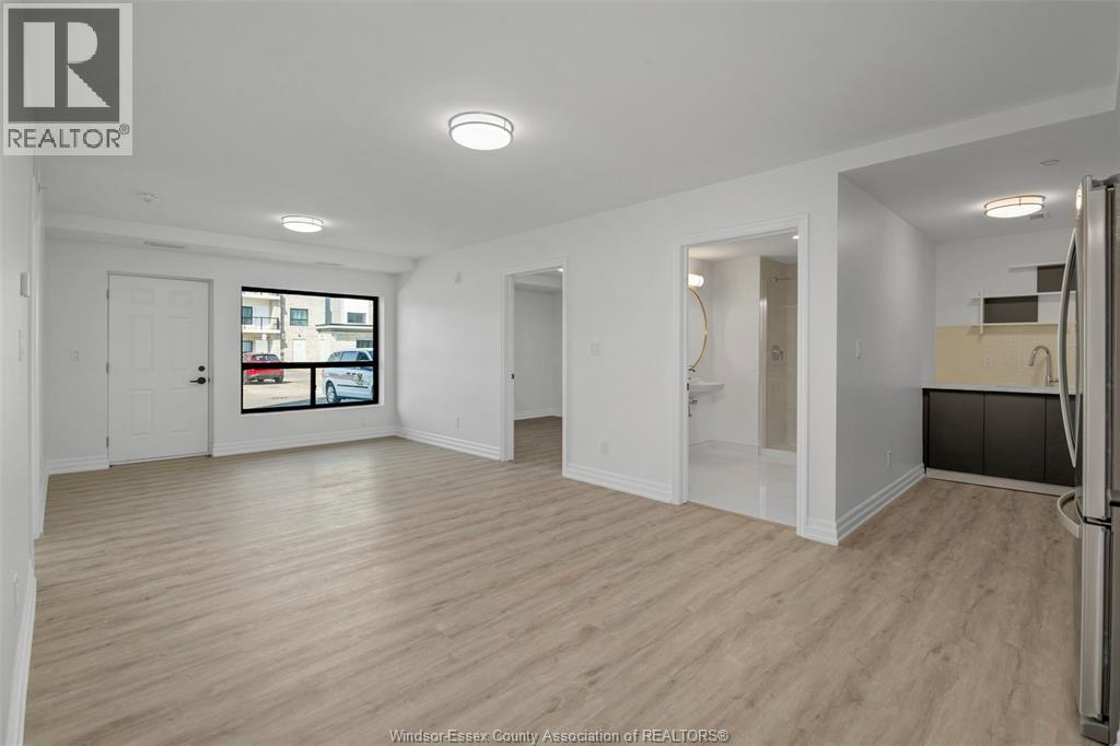 3340 STELLA Unit# 119, Windsor, Ontario, N8T0B7 — Photo 8