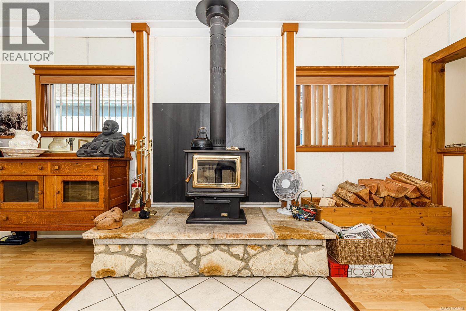 460 Bundock Ave - 5