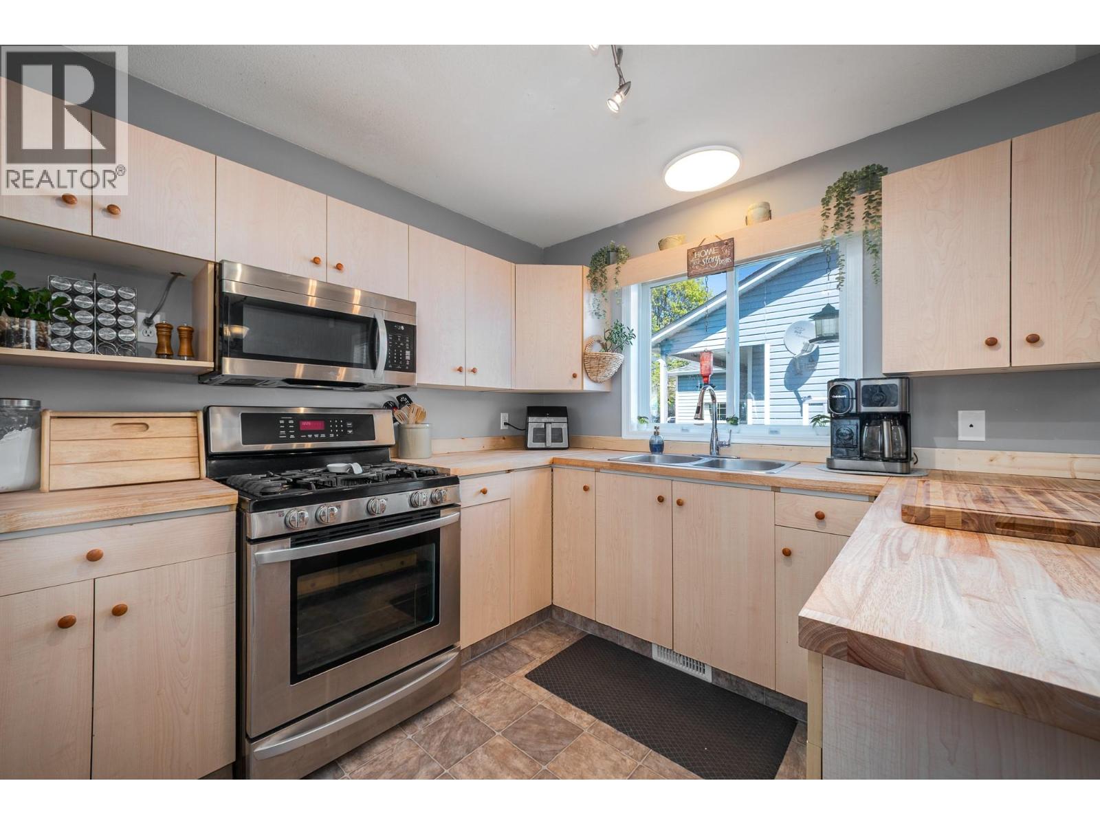 #8 4450 Postill Drive - 8