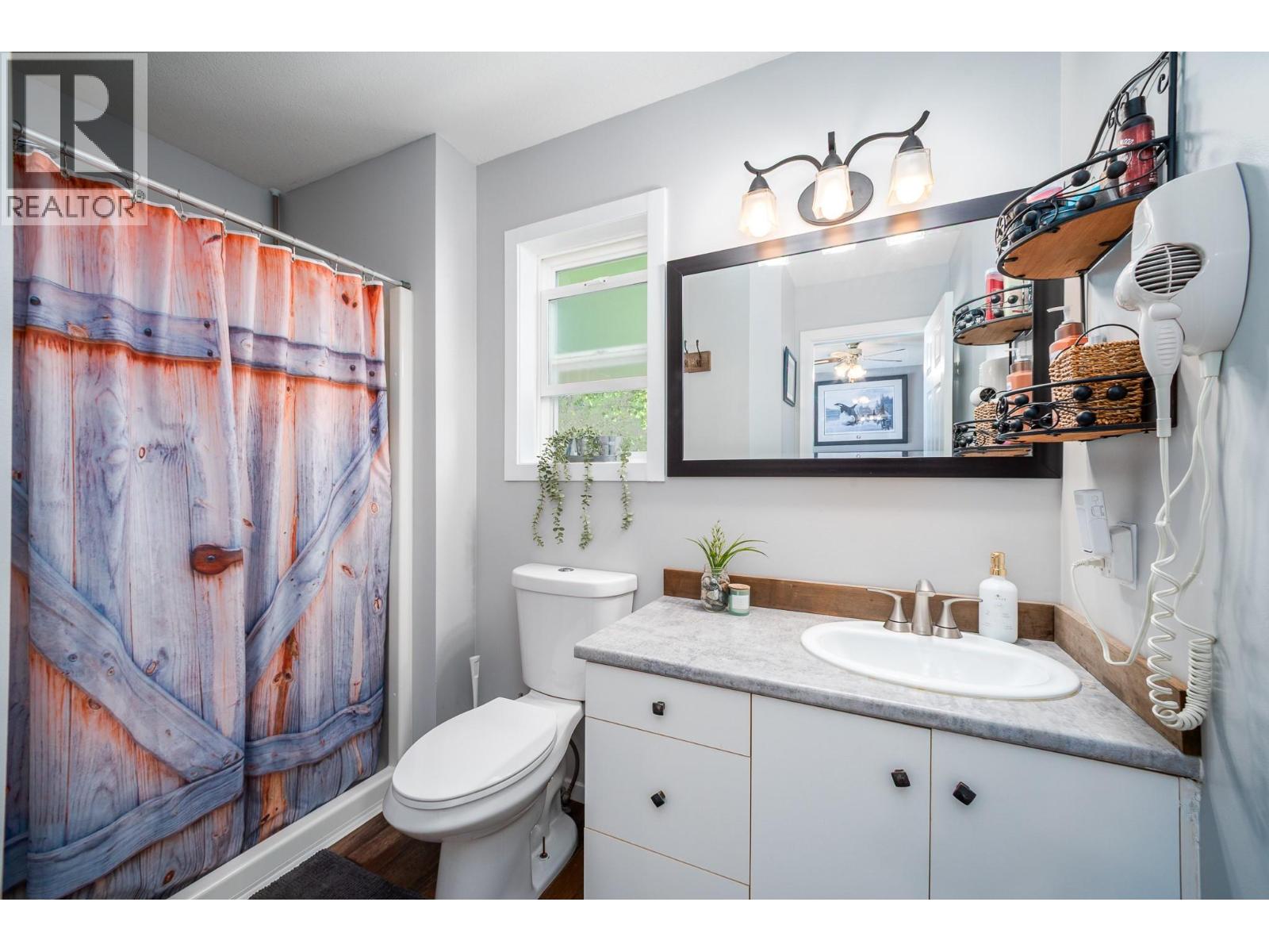 4450 Postill Drive Unit# 8, Kelowna