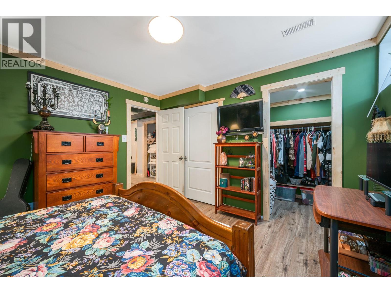 4450 Postill Drive Unit# 8, Kelowna
