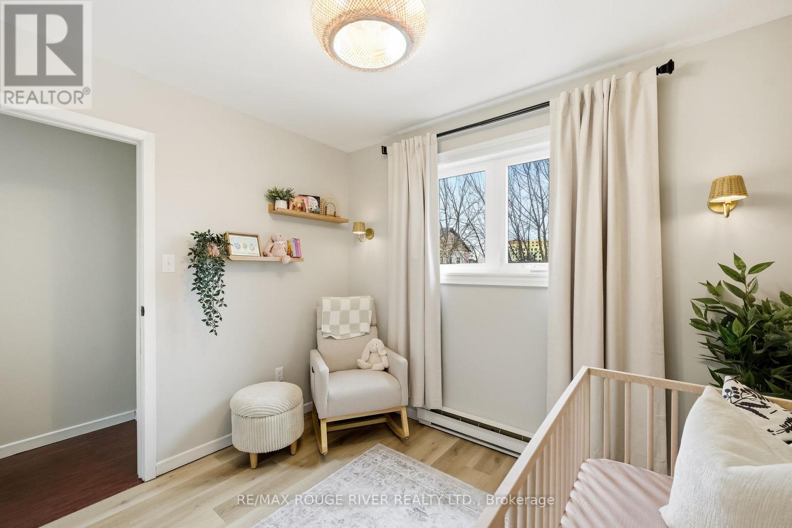 19 CAROLINE STREET - 29