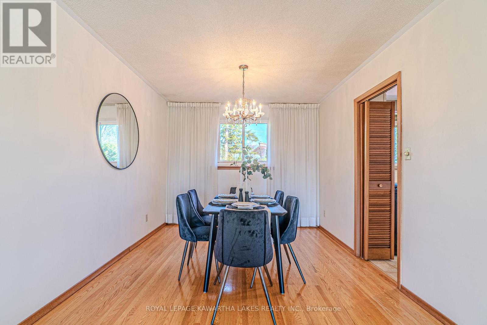 52 SANDERLING CRESCENT - 21