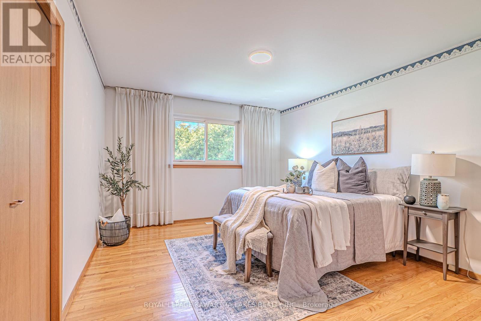 52 SANDERLING CRESCENT - 28