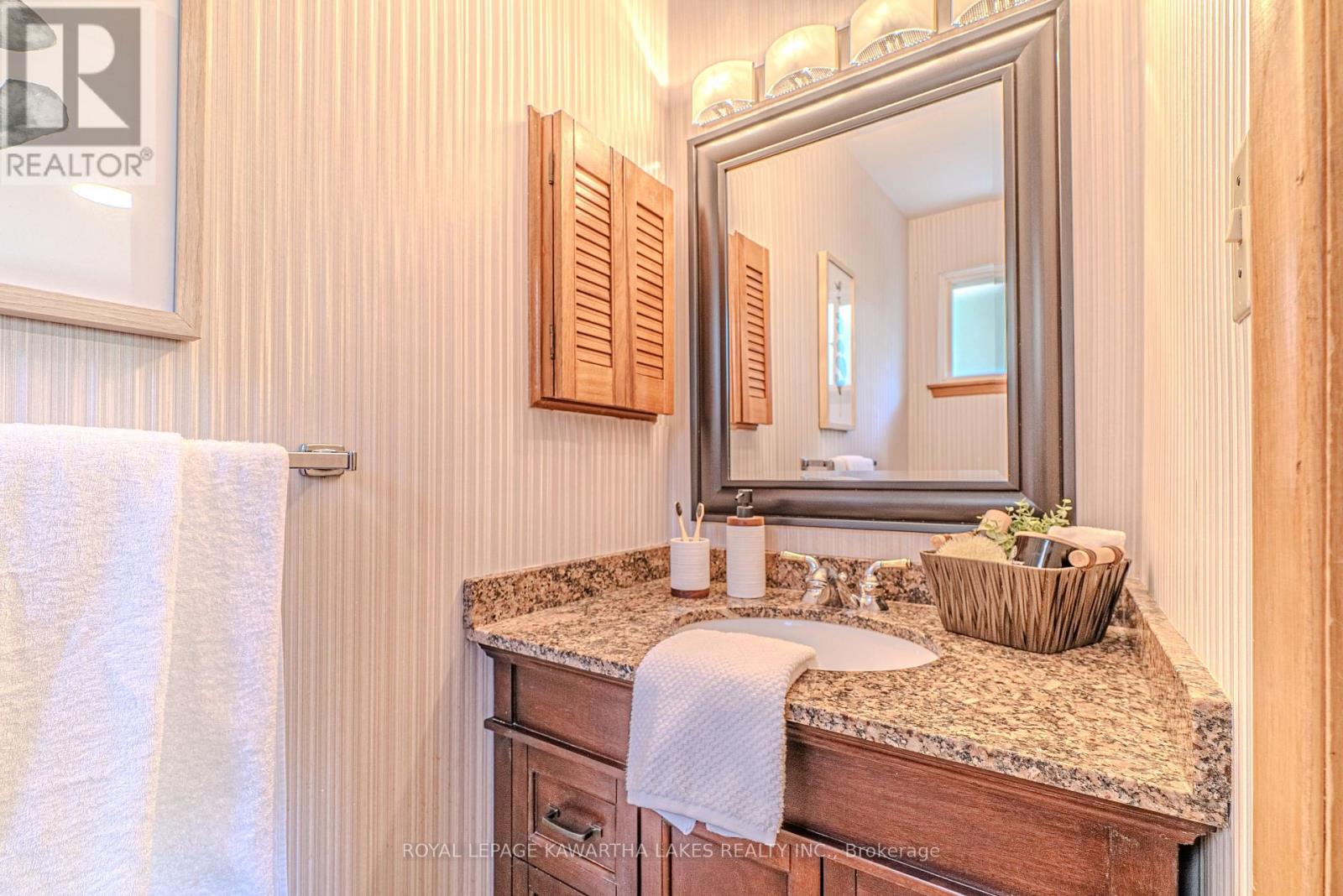 52 SANDERLING CRESCENT - 30