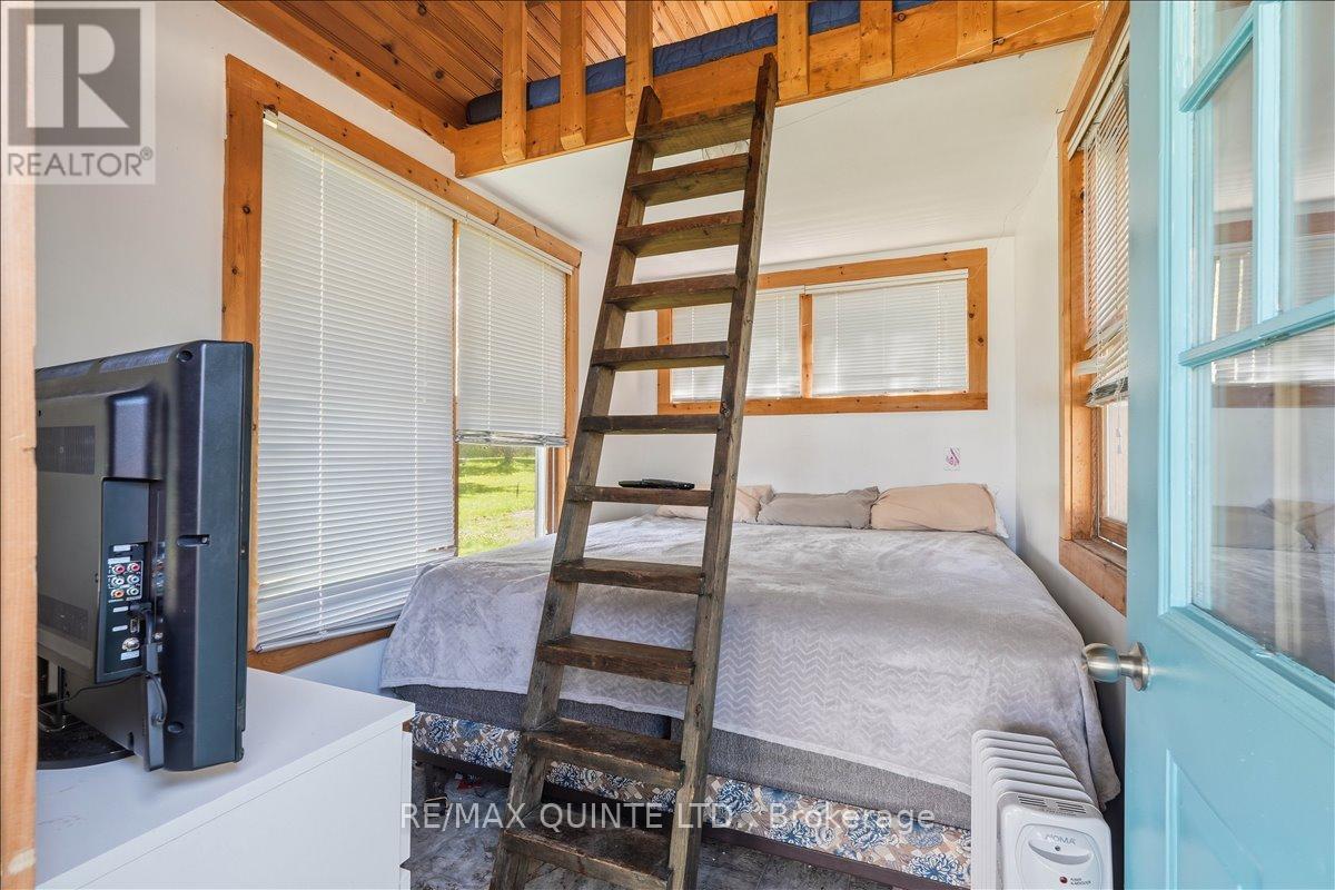 1765 BIG ISLAND ROAD N - 39