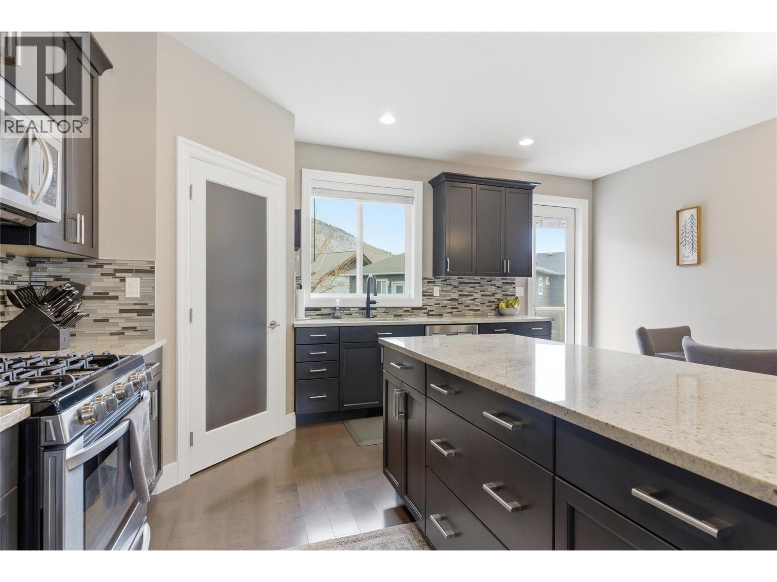 2779 BEACHMOUNT Crescent - 15