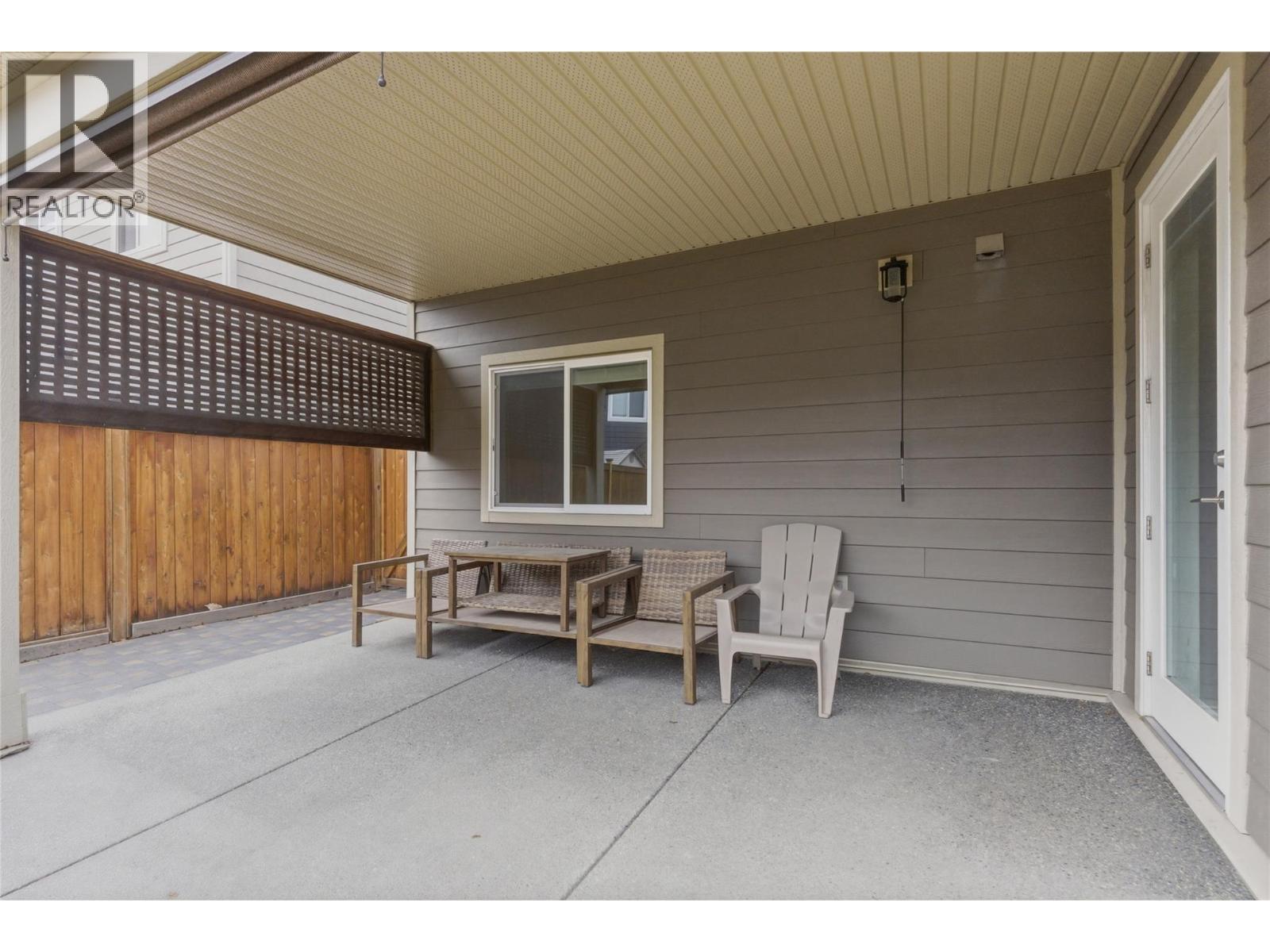 2779 BEACHMOUNT Crescent - 37