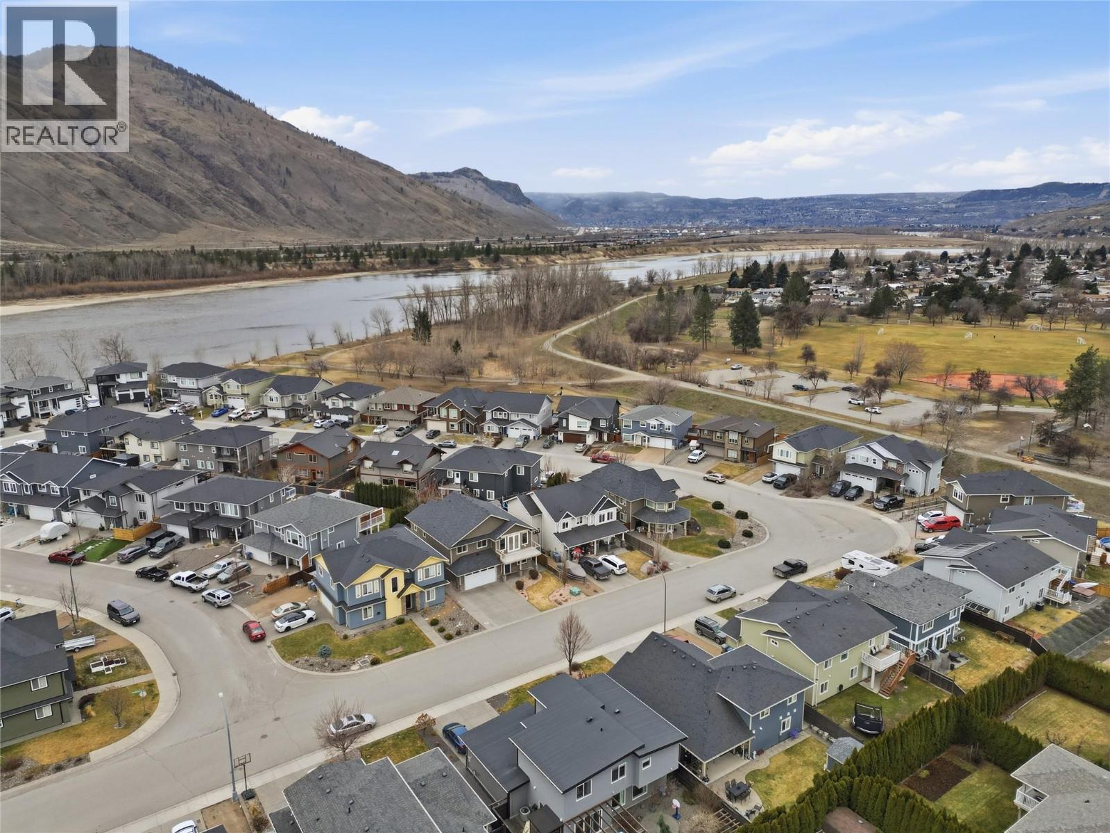 2779 BEACHMOUNT Crescent - 44