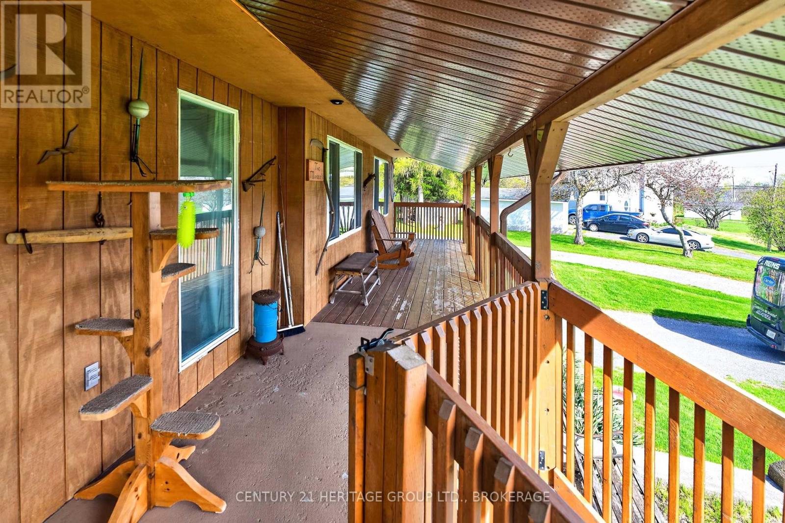 217 WELLINGTON STREET - 30