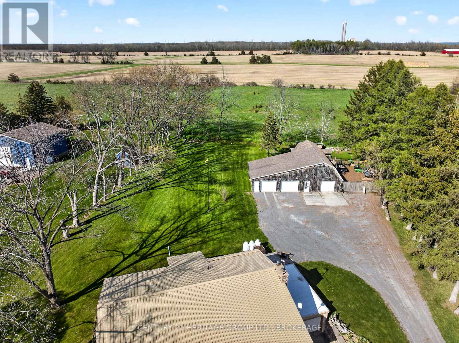 217 WELLINGTON STREET - 5