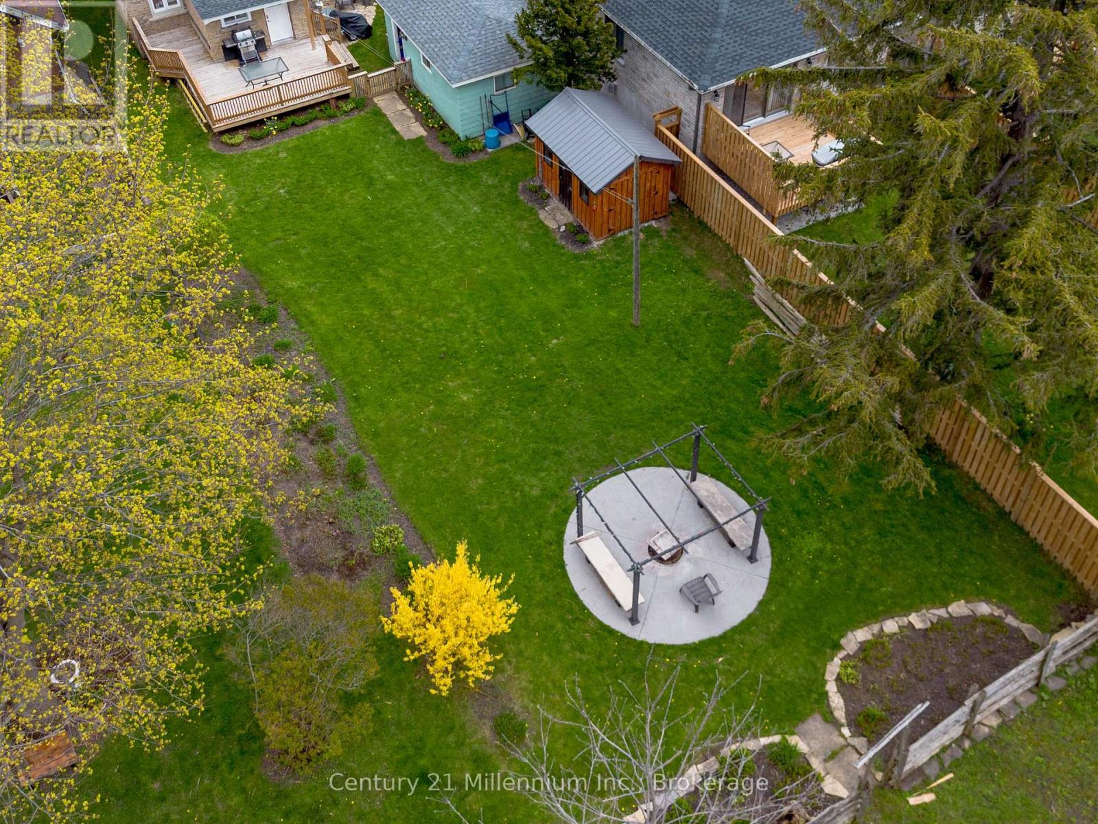 745 15TH STREET E - 30