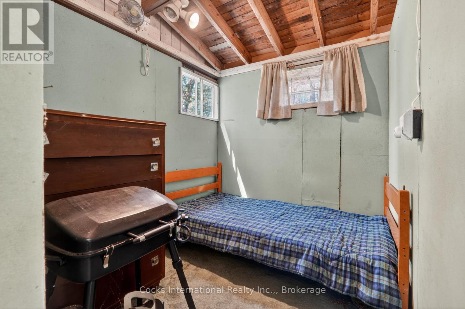 1165 SPRING LAKE ROAD - 31