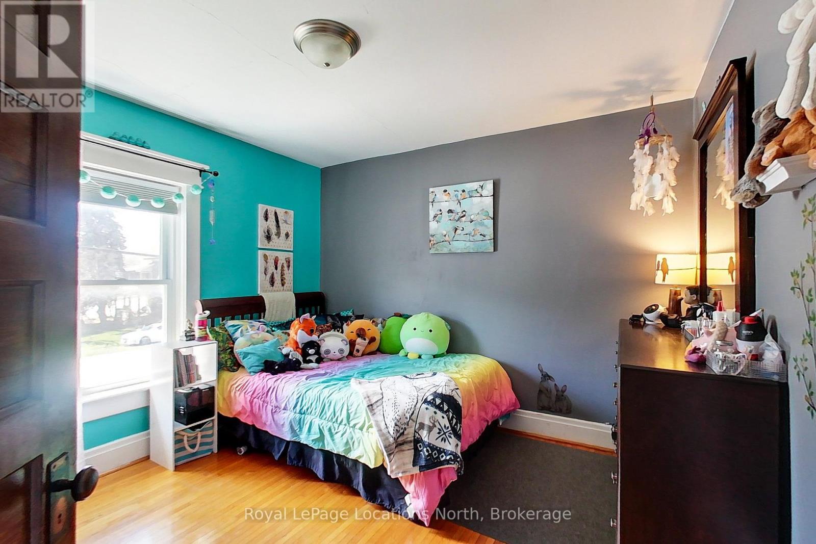 131 SYKES STREET S - 25
