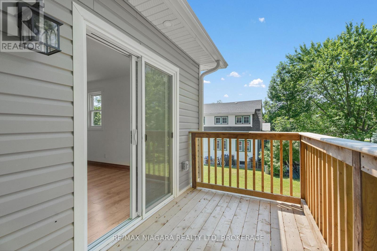 3054 THUNDER BAY ROAD - 25