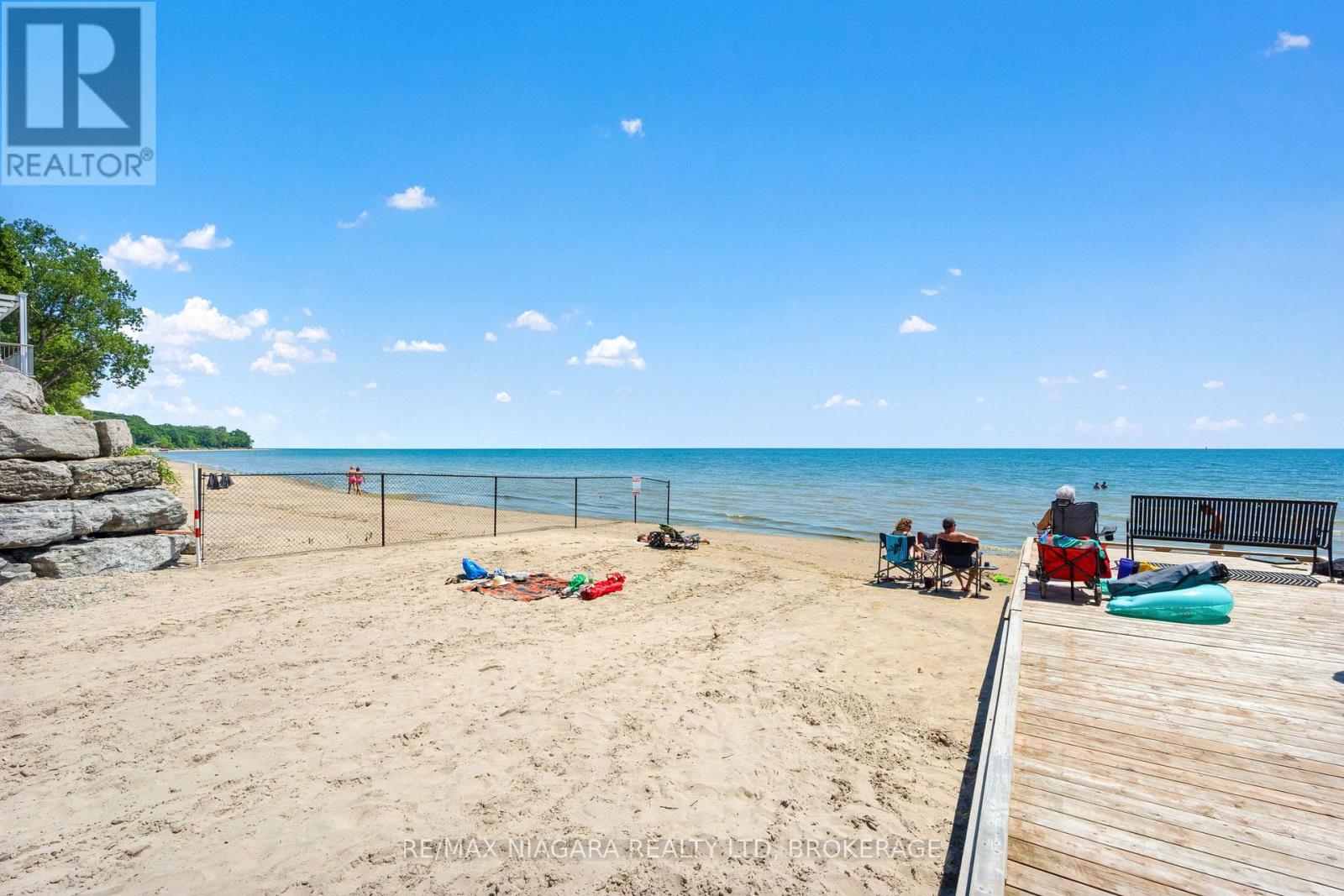 3054 THUNDER BAY ROAD - 30