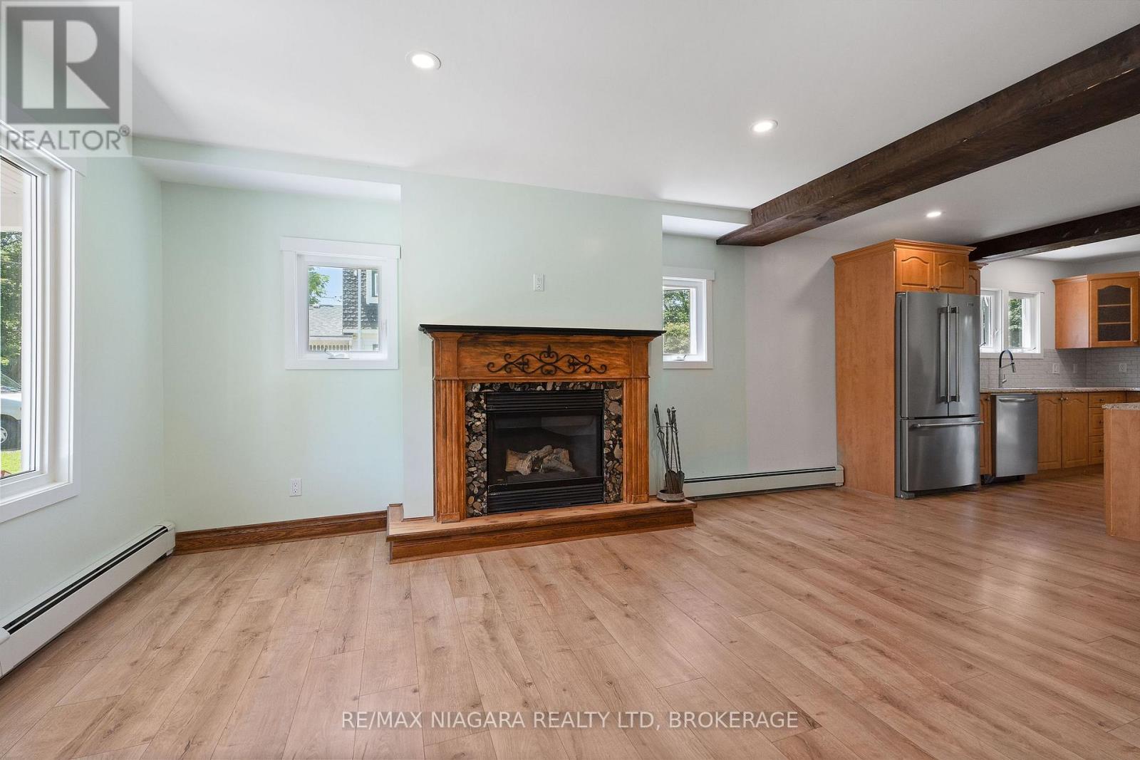 3054 THUNDER BAY ROAD - 9