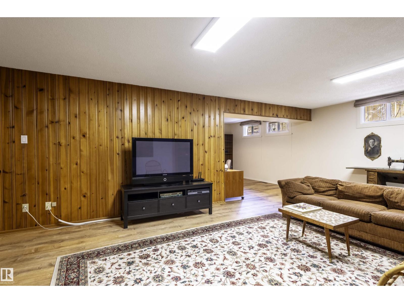 13912 BUENA VISTA RD NW - 42