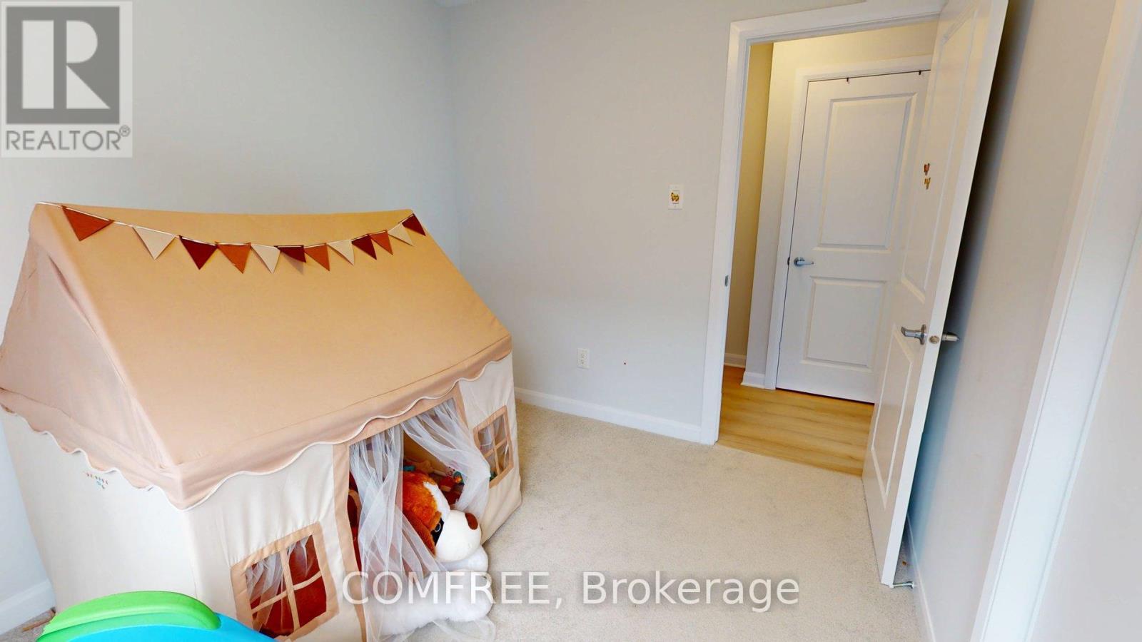 272 ELSIE MACGILL WALK - 13