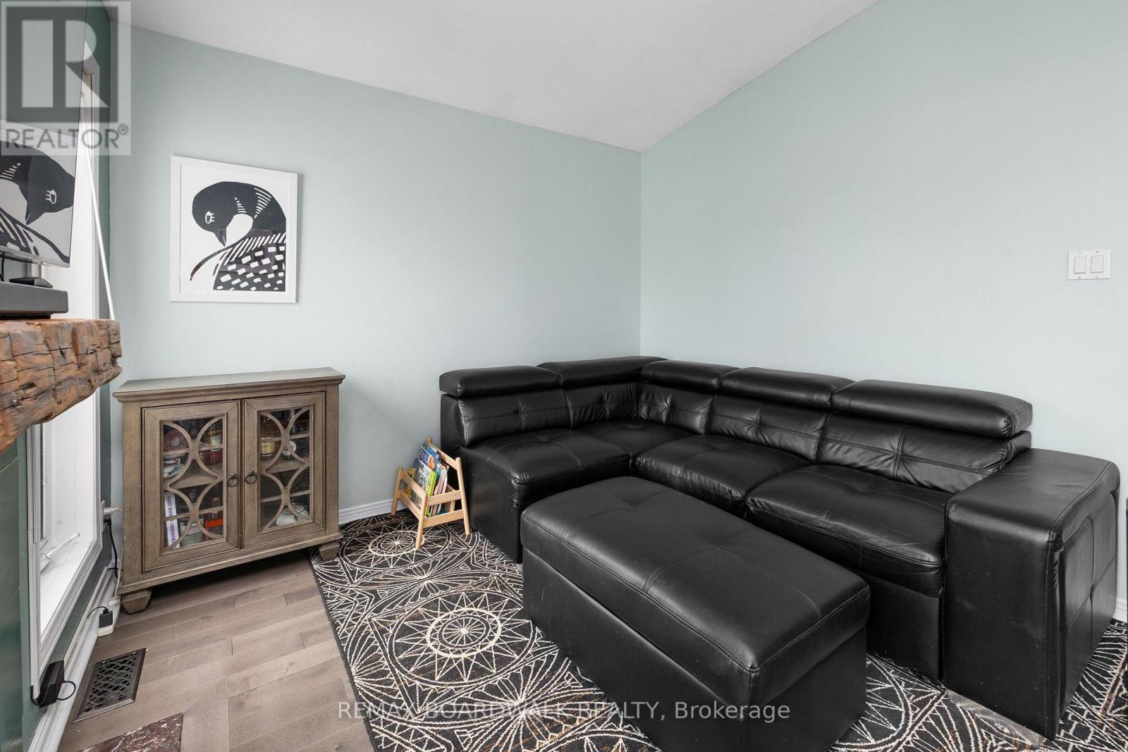 1197 LICHEN AVENUE - 24