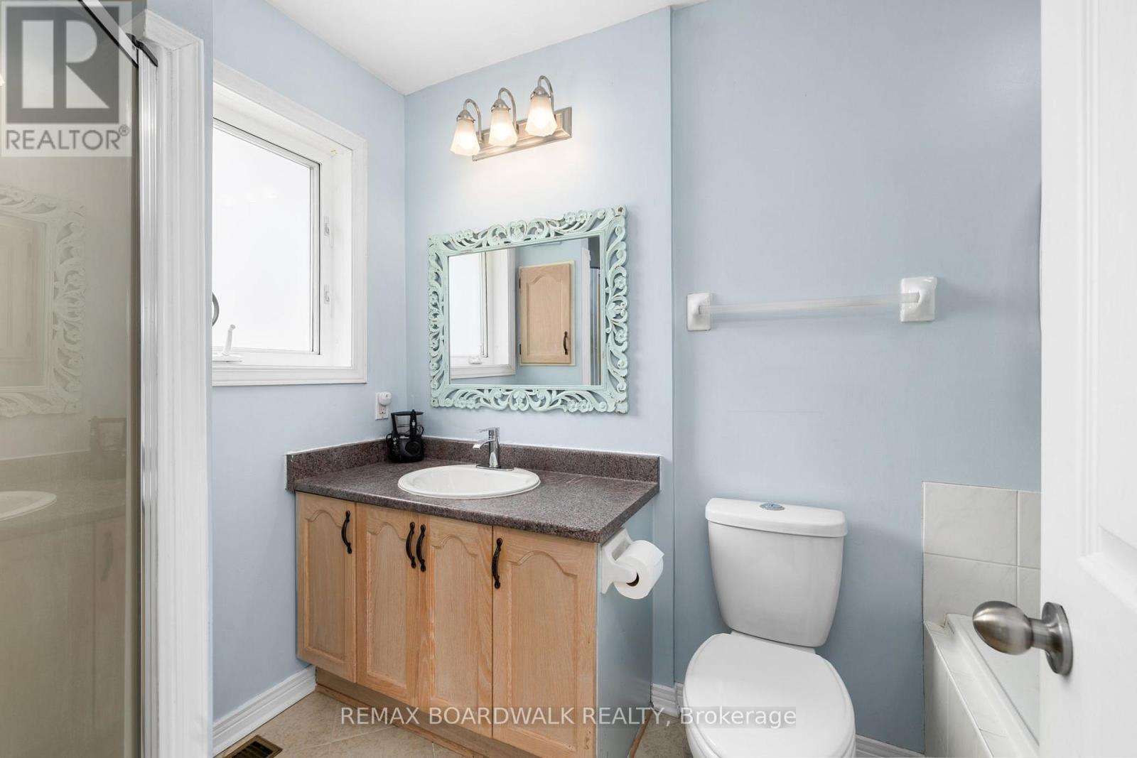 1197 LICHEN AVENUE - 29