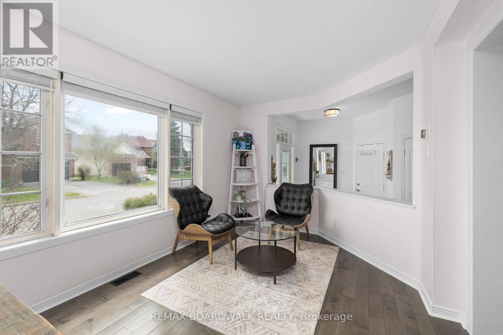 1197 LICHEN AVENUE - 7