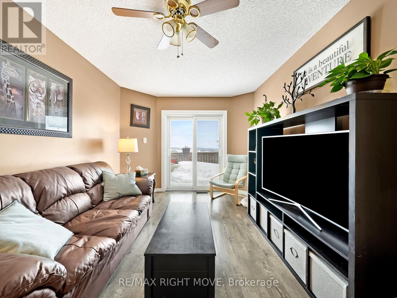 42 SUNDEW DRIVE - 14