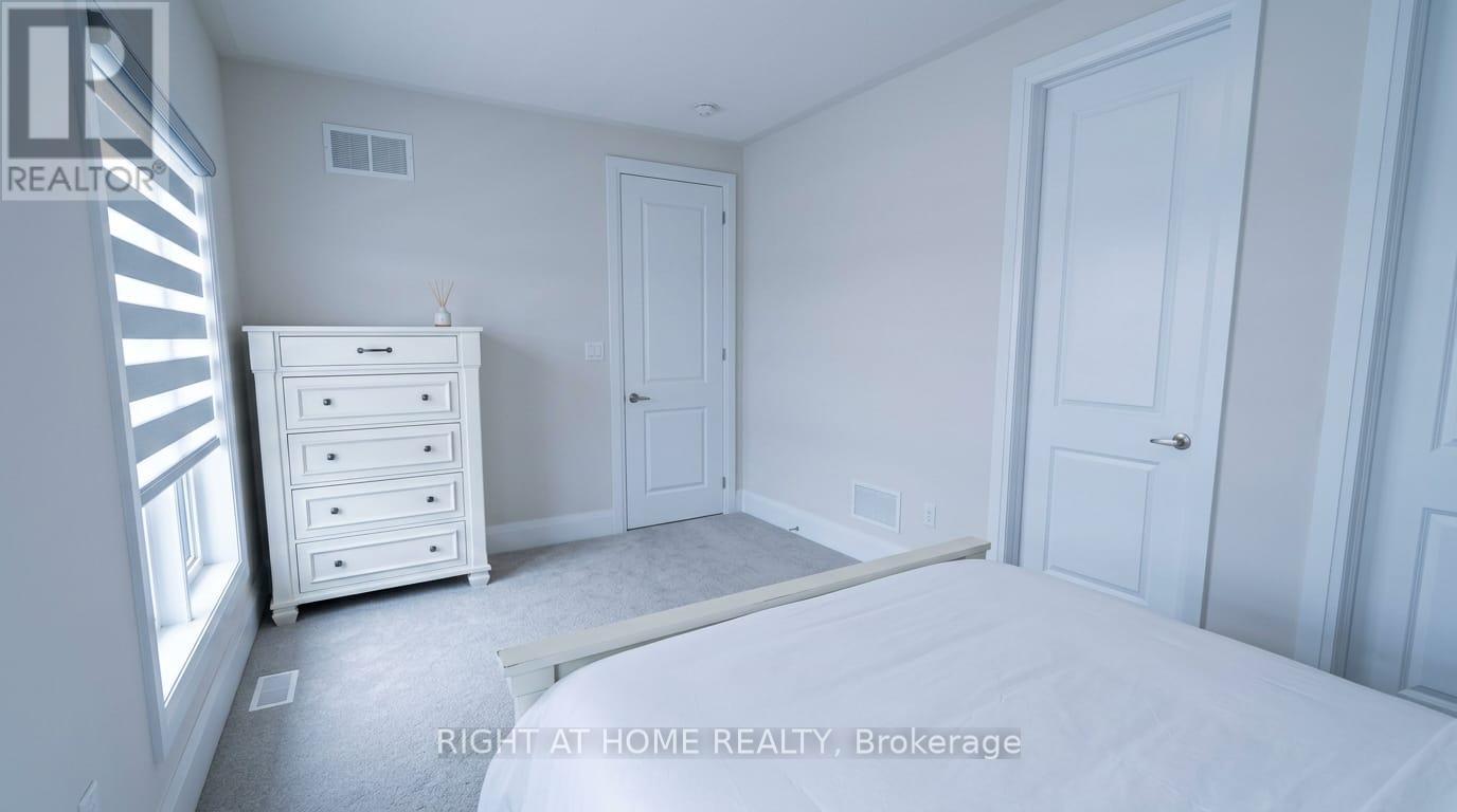 816 APPLE TERRACE - 16