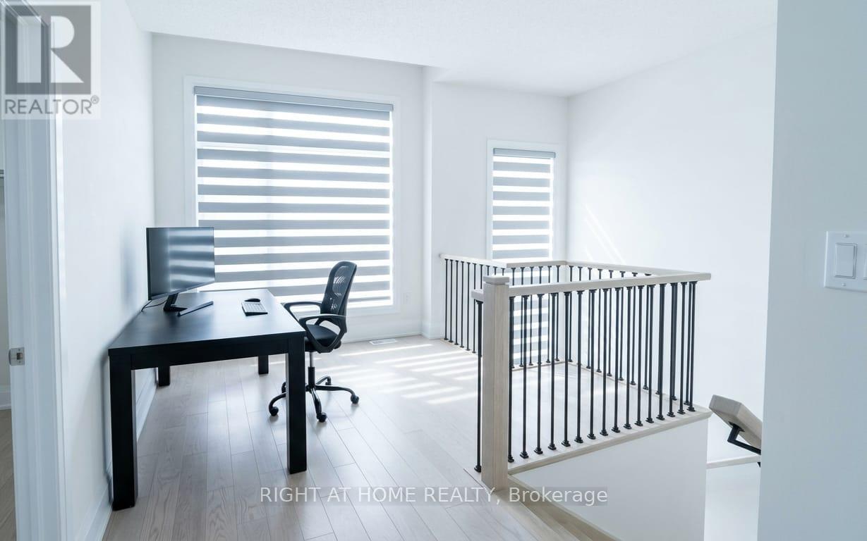 816 APPLE TERRACE - 13