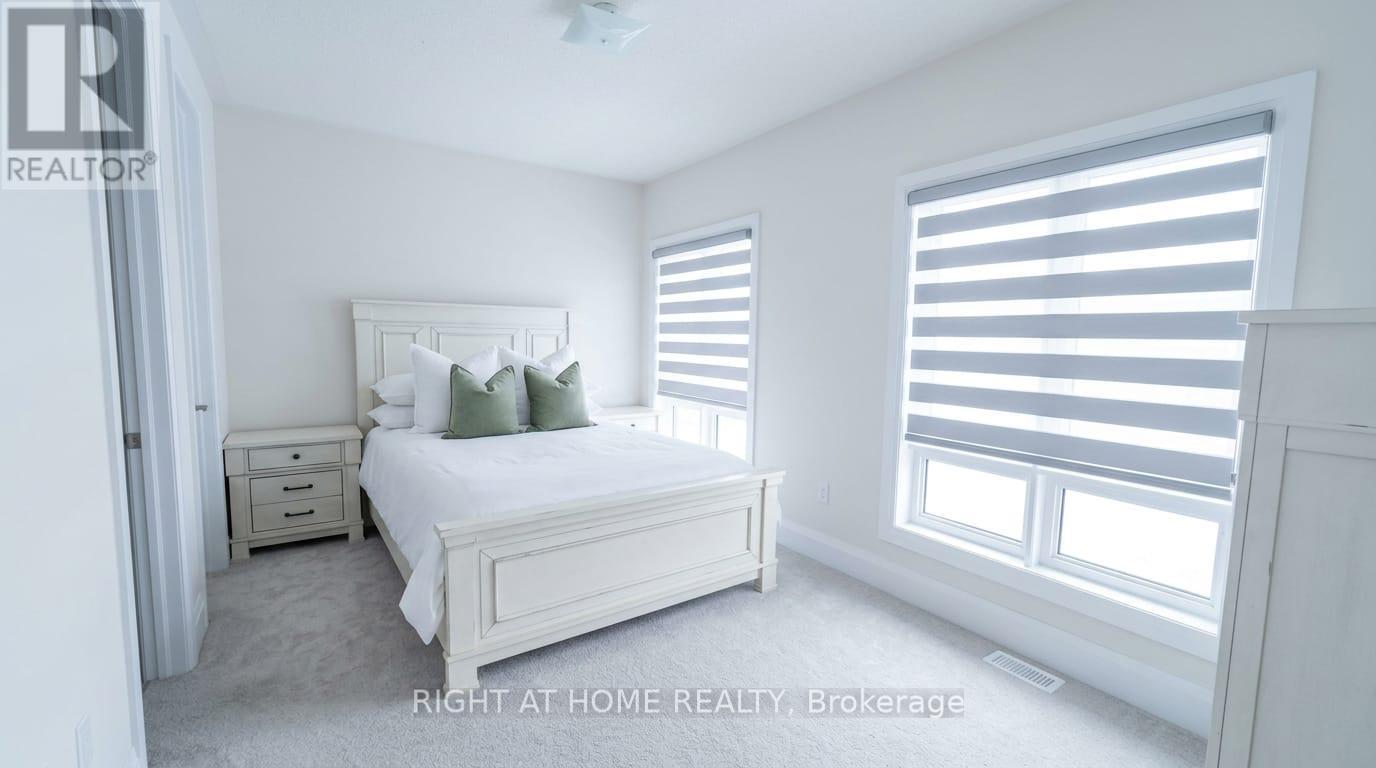 816 APPLE TERRACE - 15