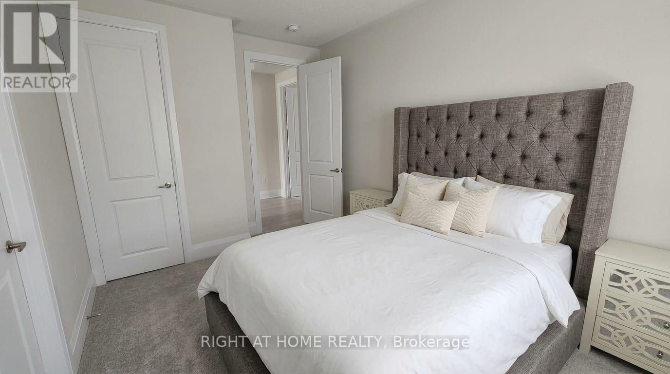 816 APPLE TERRACE - 20
