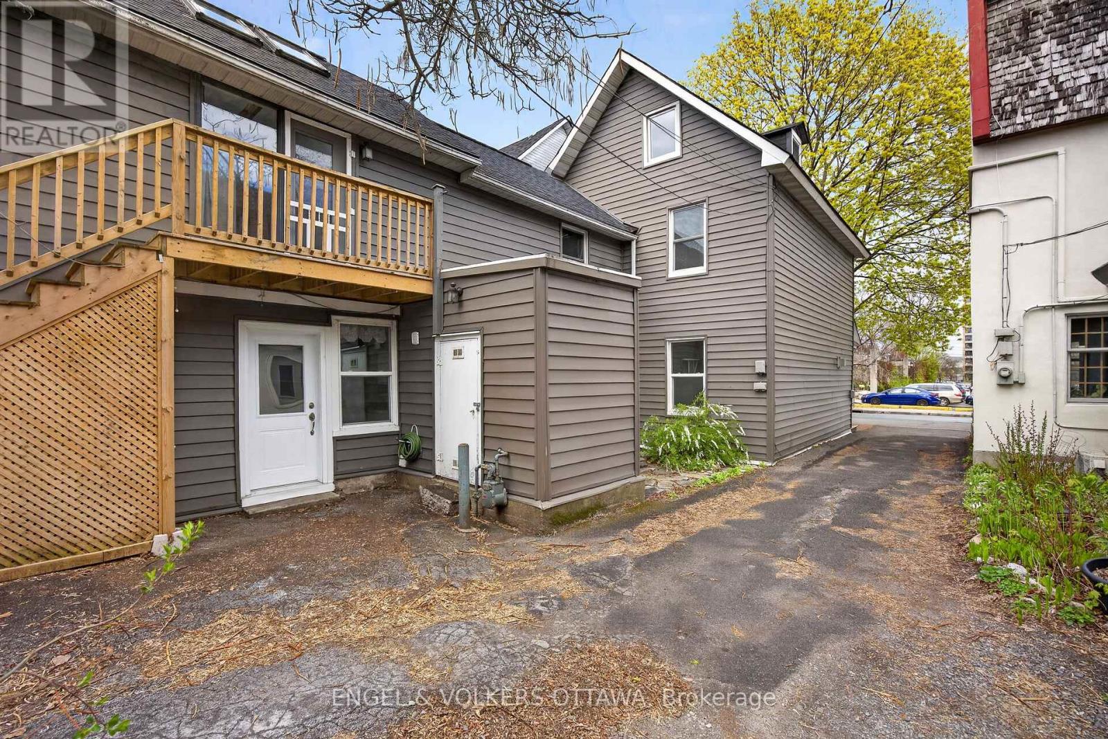 86 BRUYERE STREET - 46