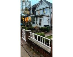 60 Greensides Avenue, Toronto, ON M6G3P7 Photo 10
