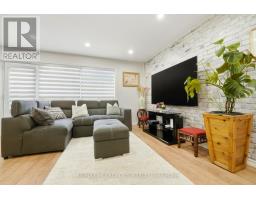 205 - 5877 Bathurst Street, Toronto, ON M2R1Y7 Photo 10