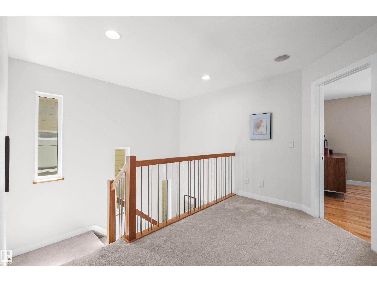 8839 93 ST NW — photo 30