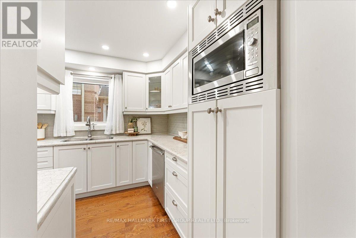14 ROLLO DRIVE - 16
