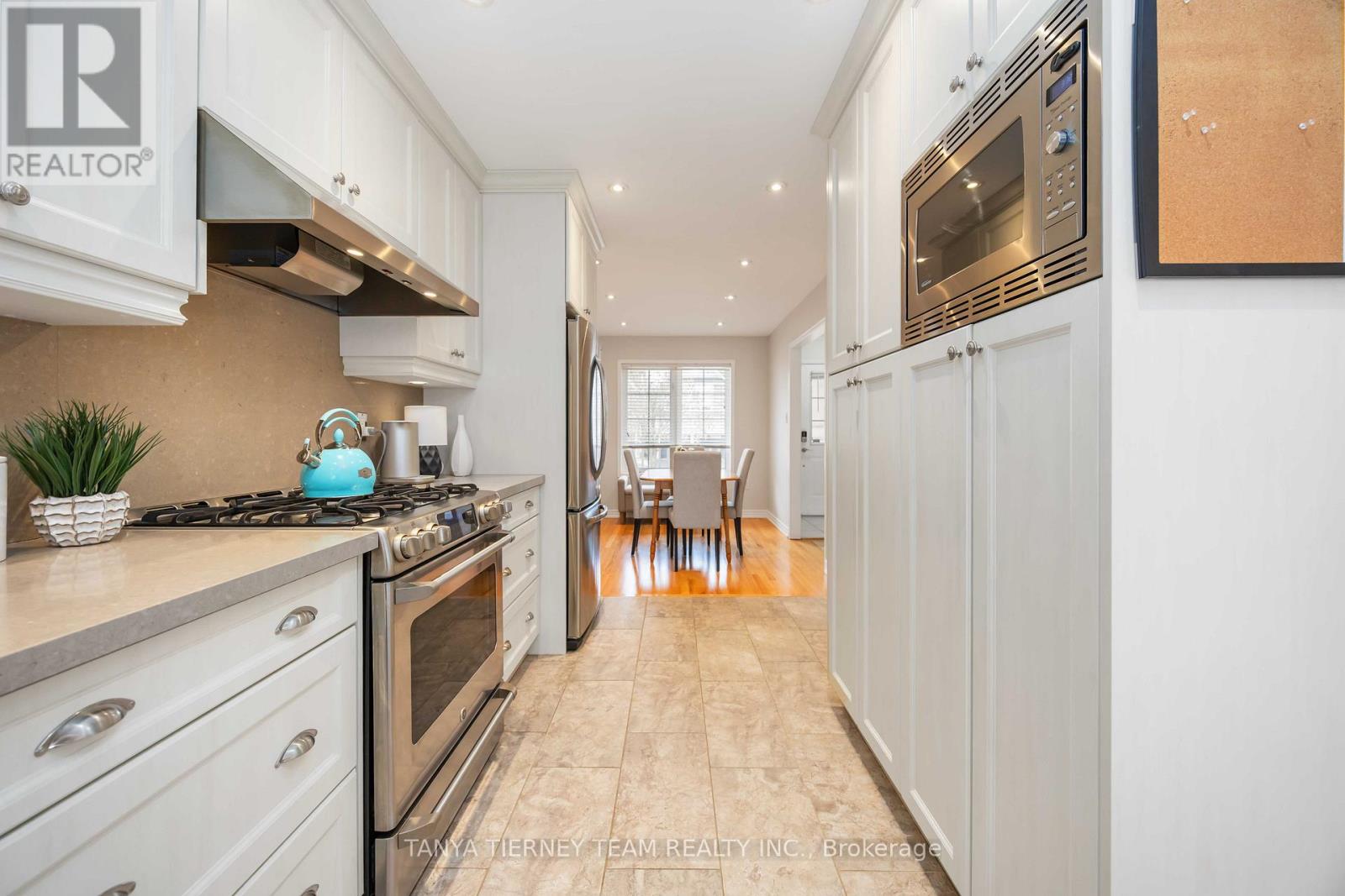 1130 OAKHILL AVENUE - 12