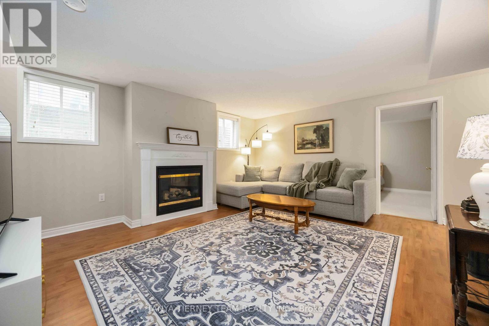 1130 OAKHILL AVENUE - 28