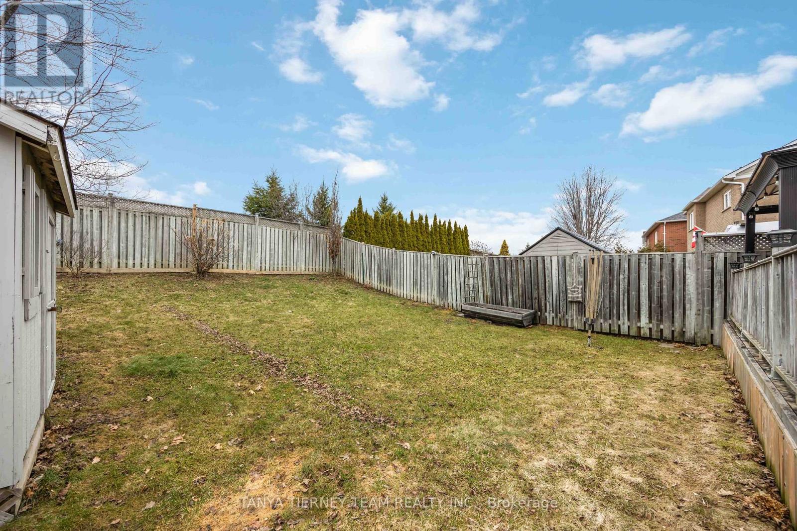 1130 OAKHILL AVENUE - 39