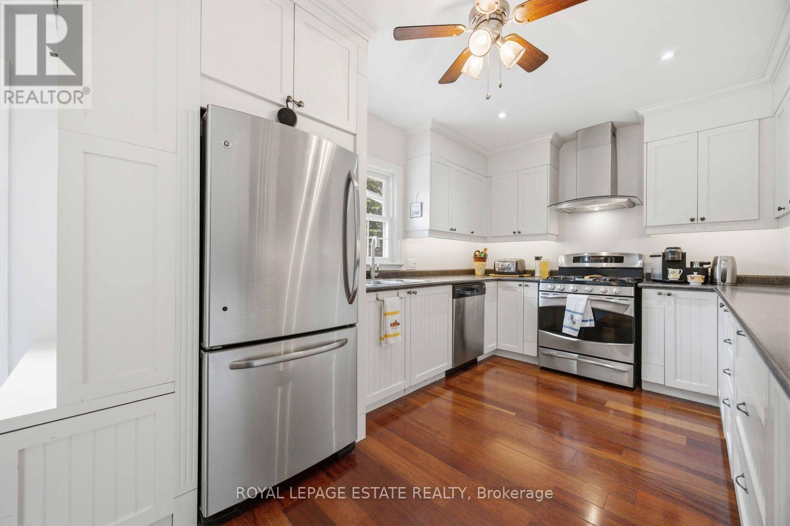 66 HAREWOOD AVENUE - 10