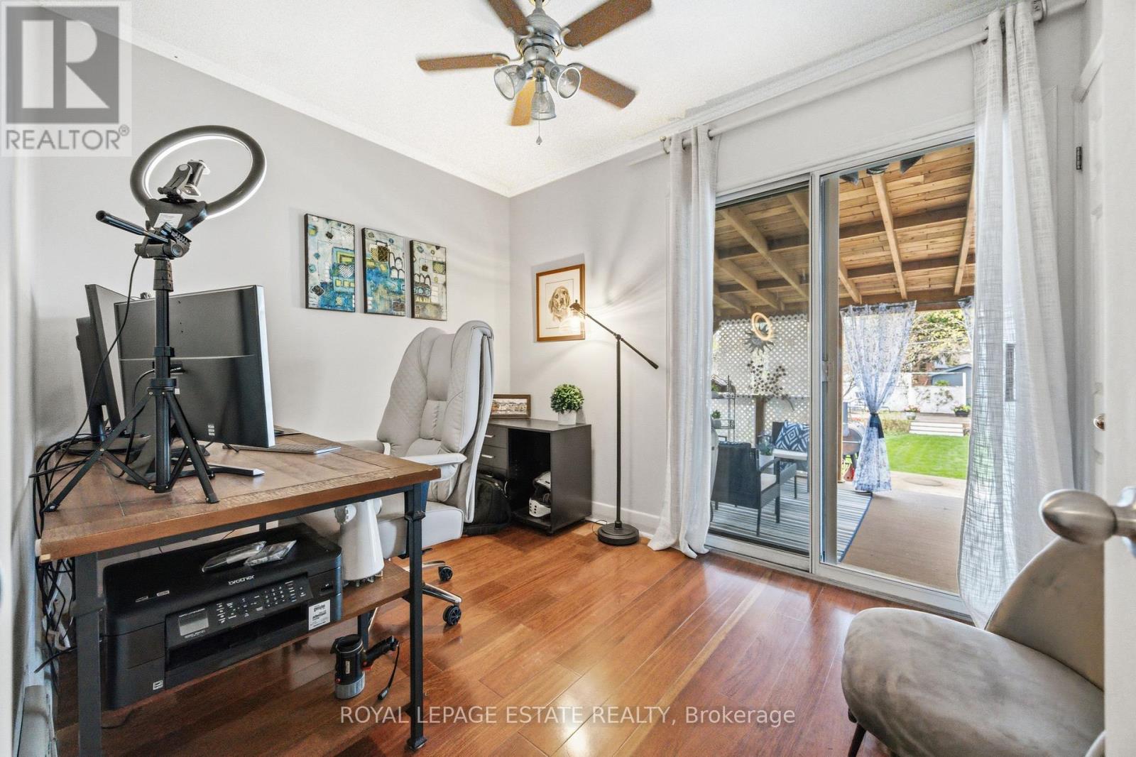 66 HAREWOOD AVENUE - 17