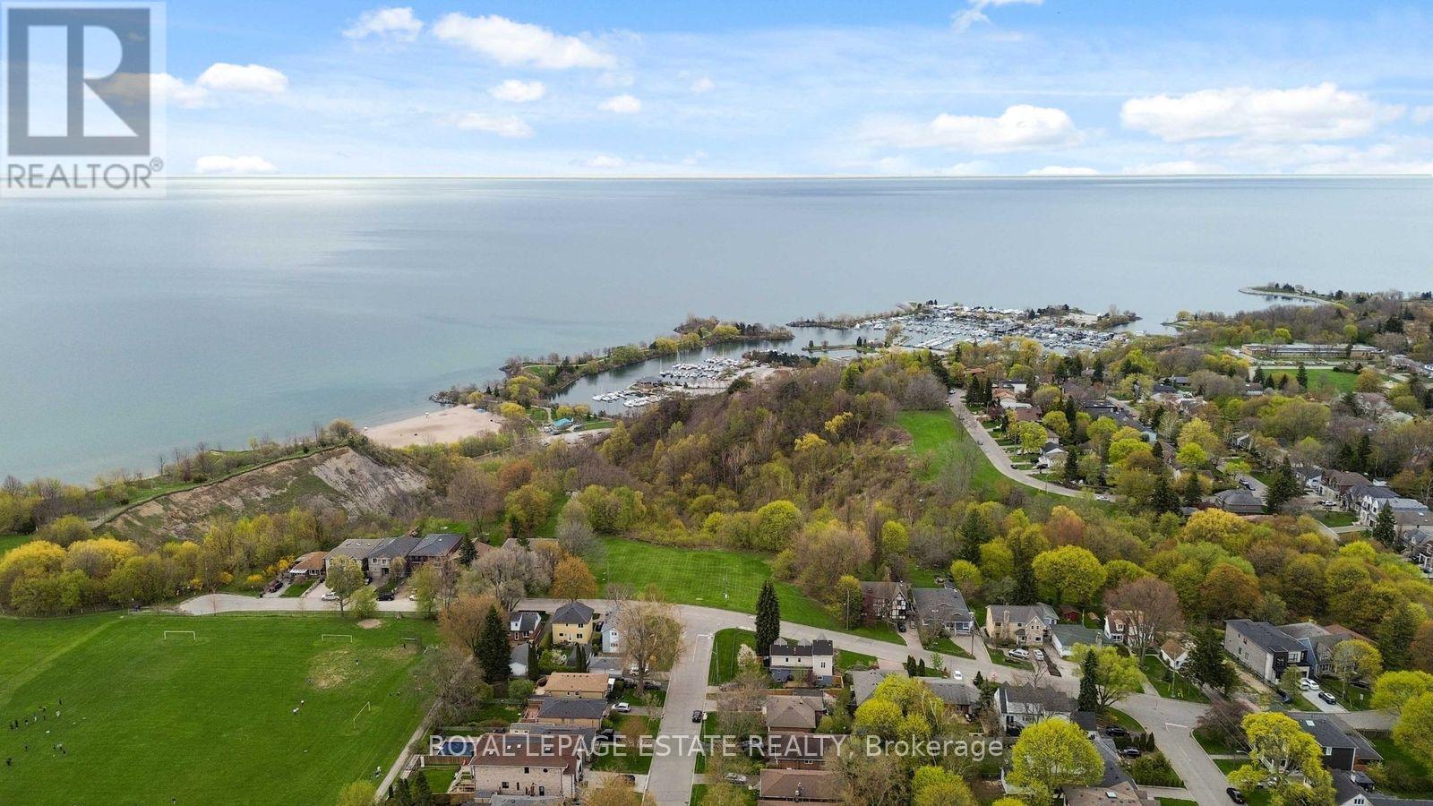 66 HAREWOOD AVENUE - 28