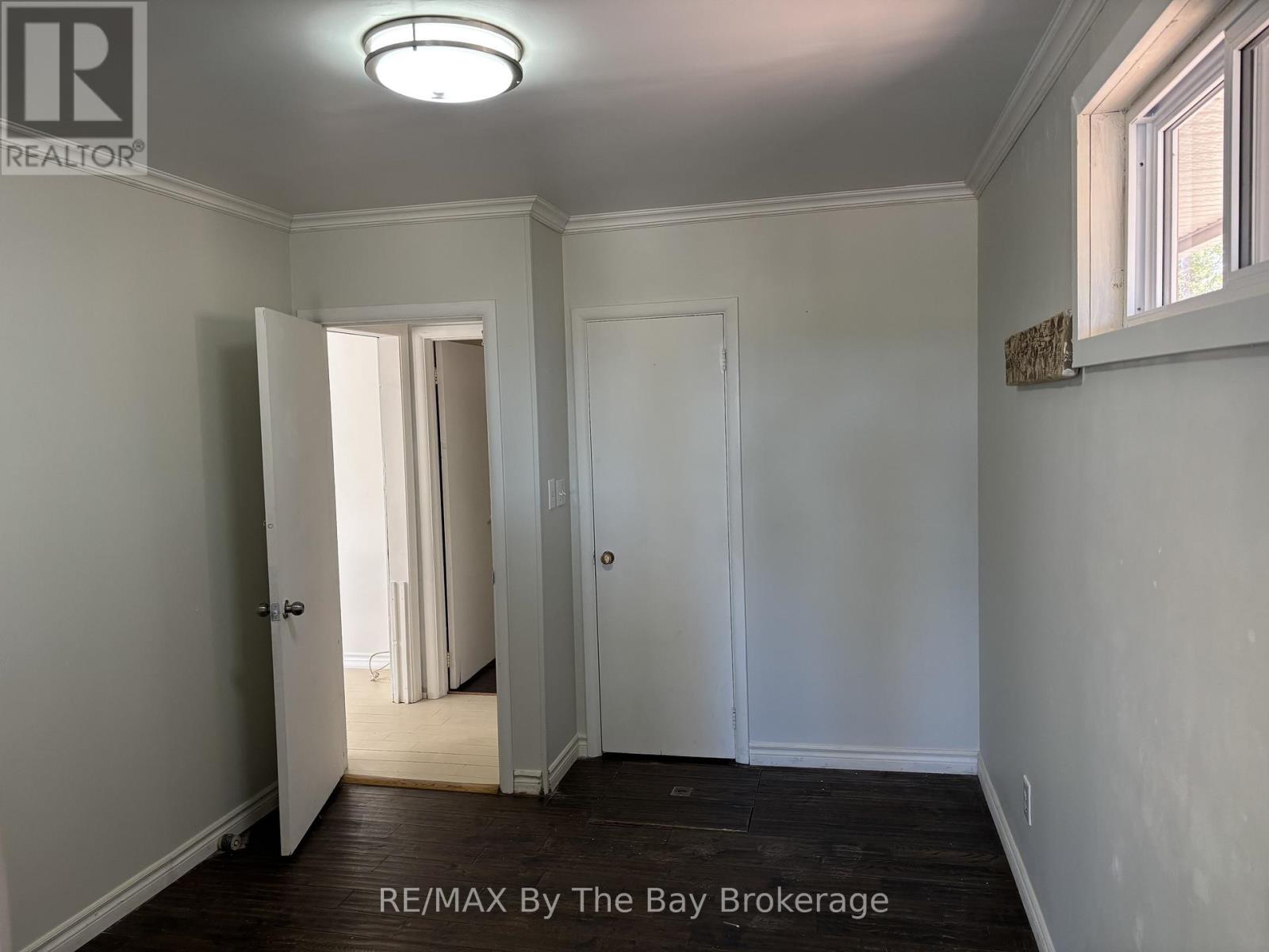 54 HOMEWOOD AVENUE - 34