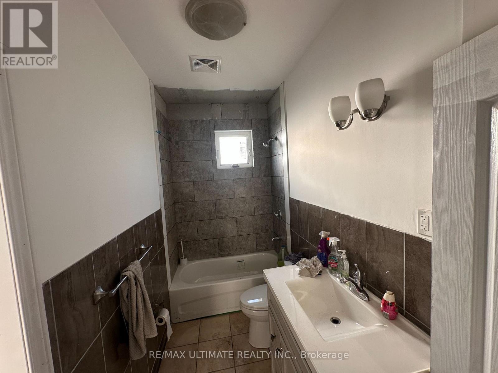 4122 DALRYMPLE DRIVE - 16